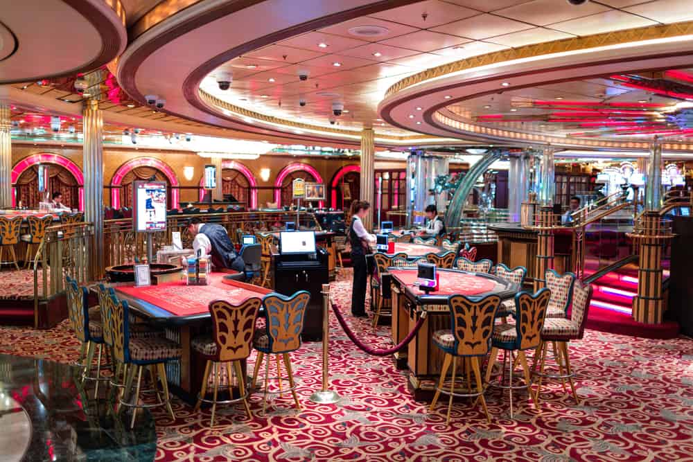 澳门赌厅向员工开刀