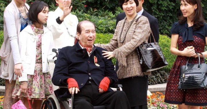 何鸿燊成功关键！ 从老赌王傅老榕家族手中夺赌牌