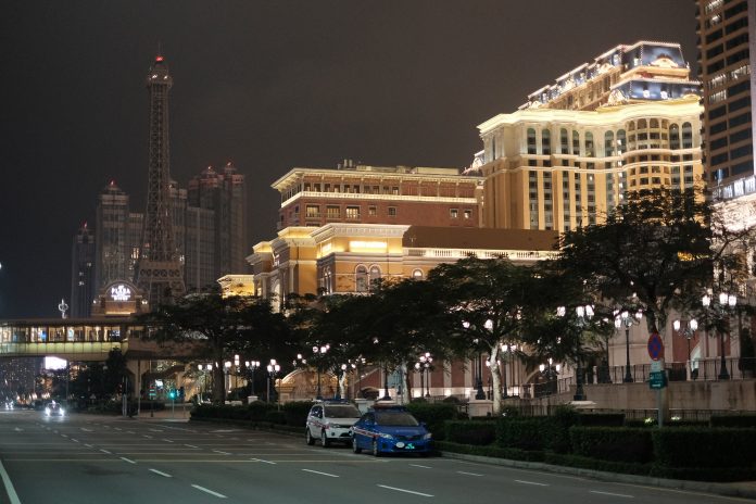 澳门博彩受创 专家建议减低赌税