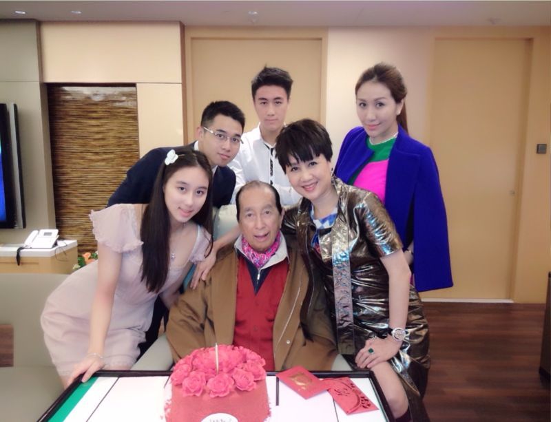 与赌王一舞定情 四太梁安琪由舞蹈家成政商强人