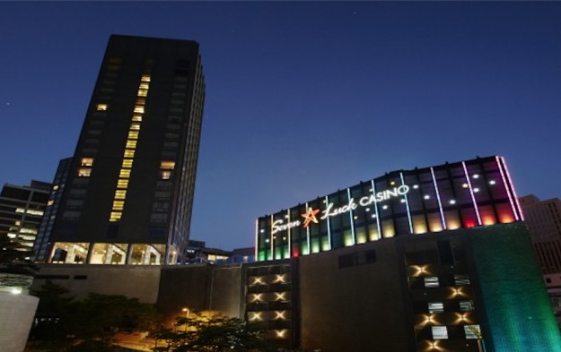 韩国赌场娱乐业绩差 一杯咖啡銭机票抢客