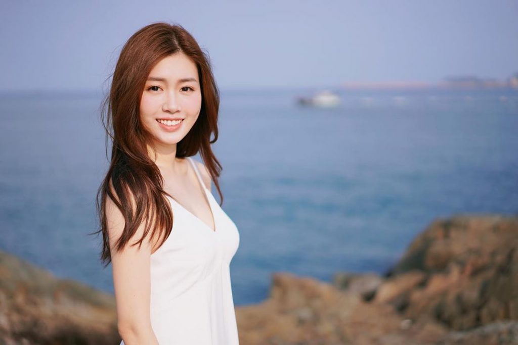 「六合彩」女神李芷晴，因六合彩停播而减少工作。