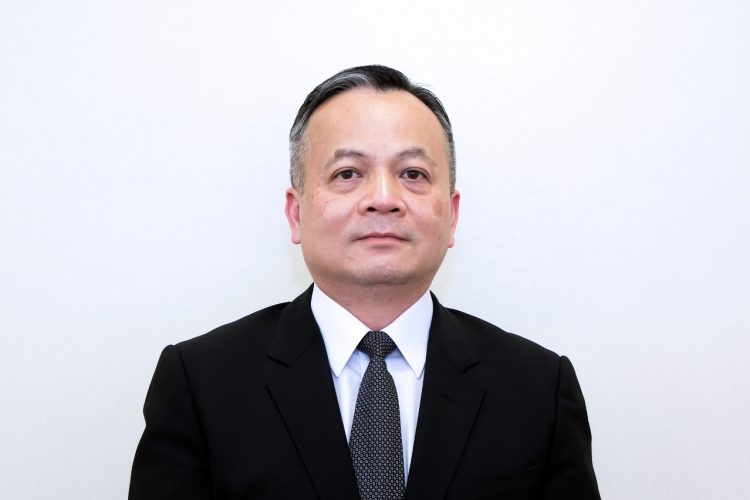 何浩瀚今起接任博监局局长 任期为1年