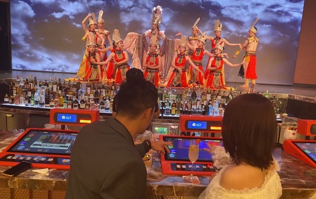 电子博彩机大厂进驻 会安南岸赌场如虎添翼