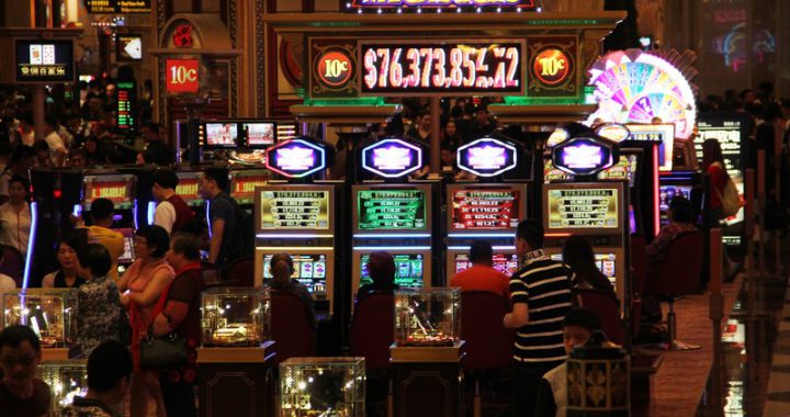 澳门赌牌料再增 澳博不再独霸却更吸金