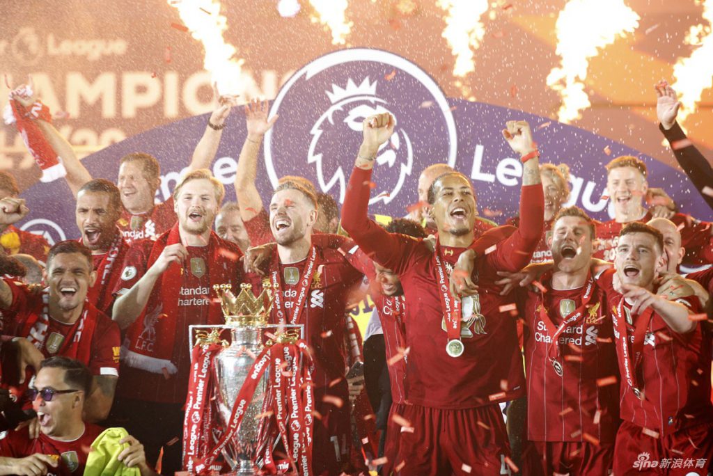 首夺英超结束30年等待，利物浦王者加冕。