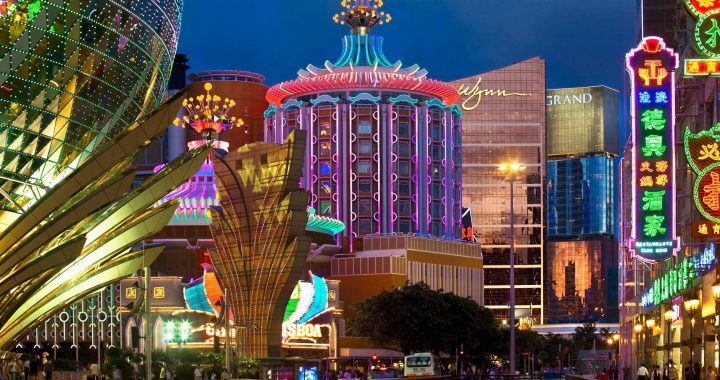 澳门赌业报复性复苏 就等自由行恢复