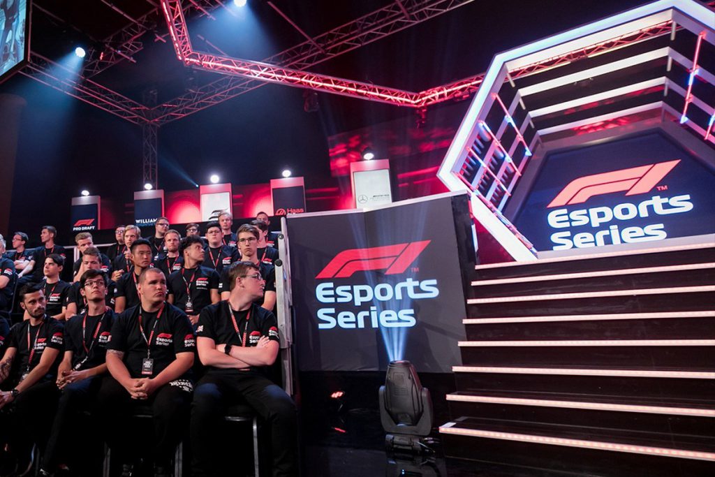 一级方程式的精英虚拟赛车系列赛，将首次进行远程赛，其最大的奖金为75万美元。