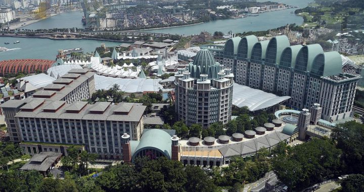 毁灭性打击! 圣淘沙名胜赌收减99%