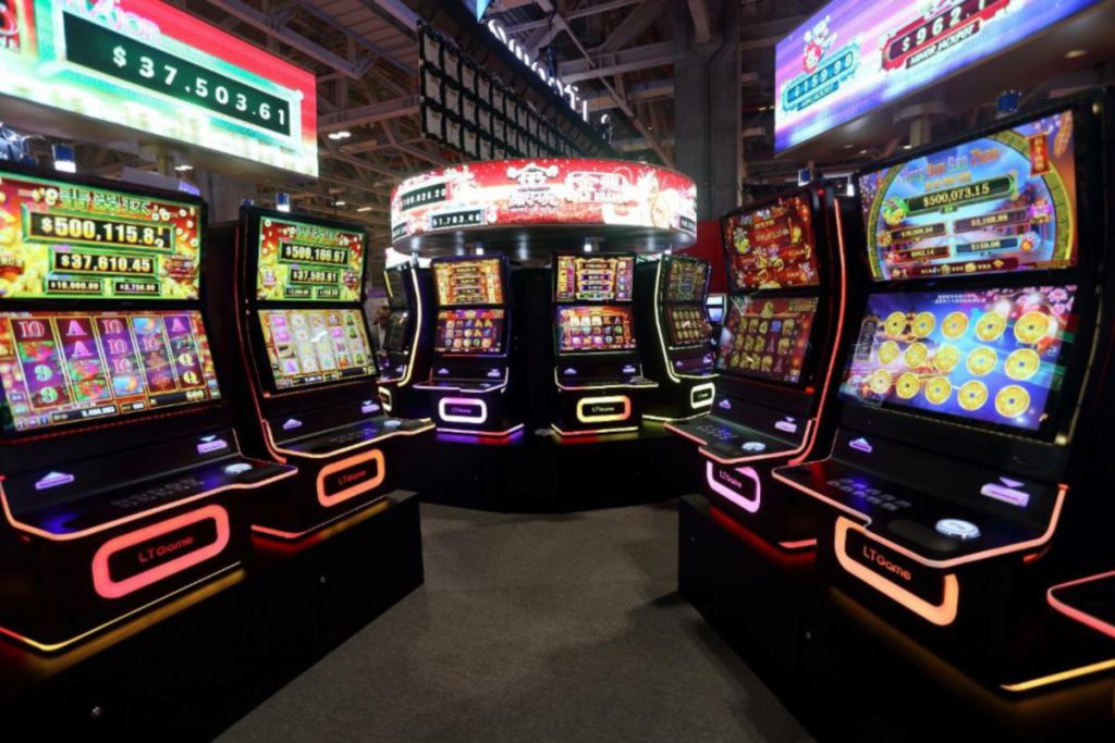 汇彩控股自今年3月起，不再于银娱旗下的华都娱乐场提供娱乐场管理服务。