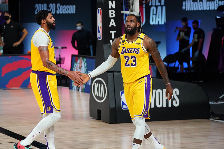 只依靠詹姆斯和浓眉的发挥，湖人晋级却暴露大麻烦。