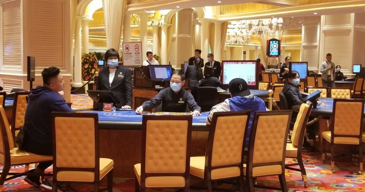 澳门6月博彩业全职雇员平均薪酬为23,200澳门元，按年下跌5.5%。