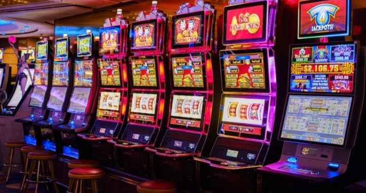 角子机经常可在赌场或者专设角子机的娱乐场所见到。