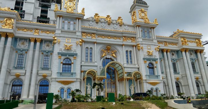 博华太平洋在塞班岛经营之博华皇宫综合度假村