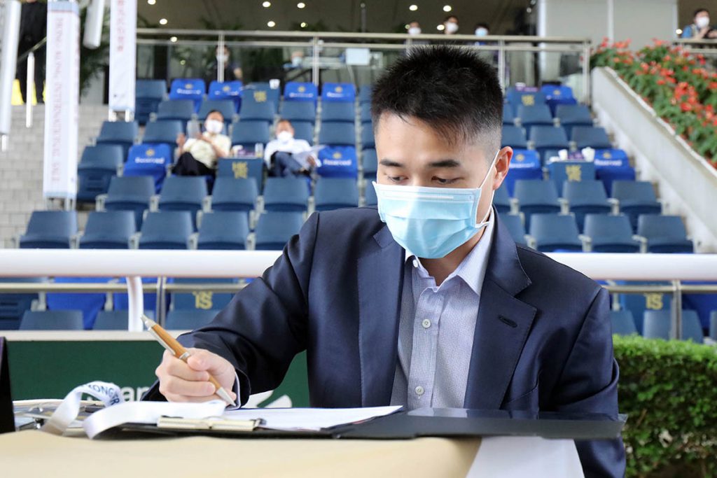 名下首驹命名爆谷 何猷亨承袭父取名规则