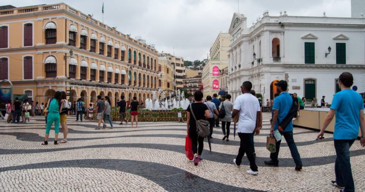 澳门出入境人数渐渐恢复