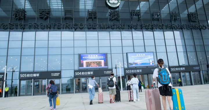 广东省自由行已重开将近一个月，除关闸口岸入境人流较多外，整体市况仍未转旺。