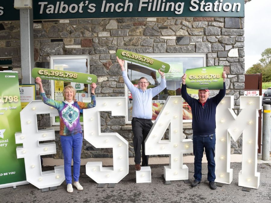 来自爱尔兰基尔肯尼的家庭，投注同组号码超过25年，幸运中得大奖。