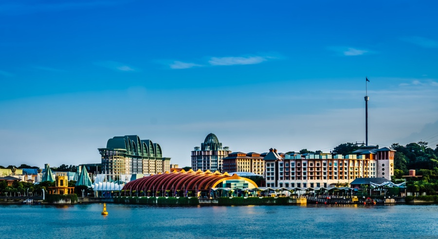 云顶新加坡集团的第三季EBITDA是1亿3032万元