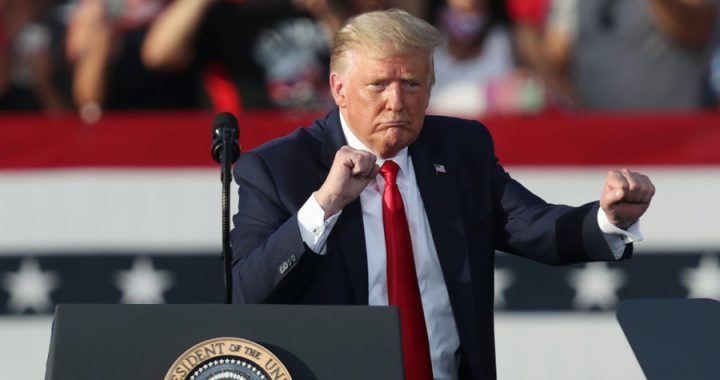 美民调公司收回拜登31帐选举人票特朗普拒认输