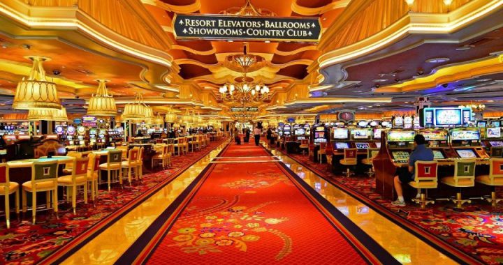 世界上有许多豪华的赌场度假胜地，可以提供赌博体验