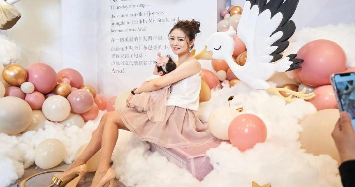 安以轩与女儿娃宝