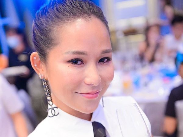 周焯华的太太陈慧玲