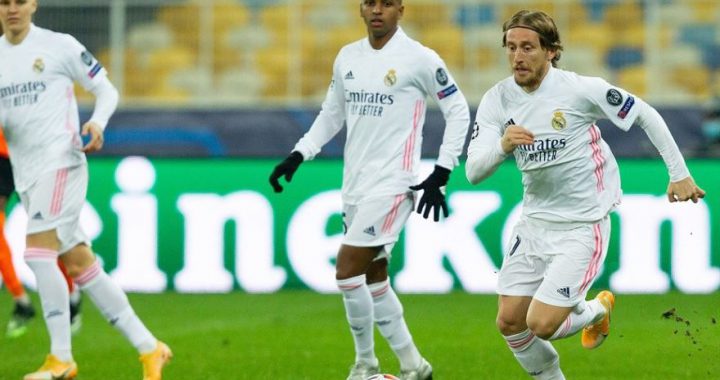 欧冠小组赛B组真成了死亡之组，皇马客场0比2不敌矿工