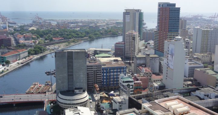 菲律宾计划通过吸引外国经营者，允许当地人下注并提供诸如赛马和斗鸡等新服务来复兴其赌博业。