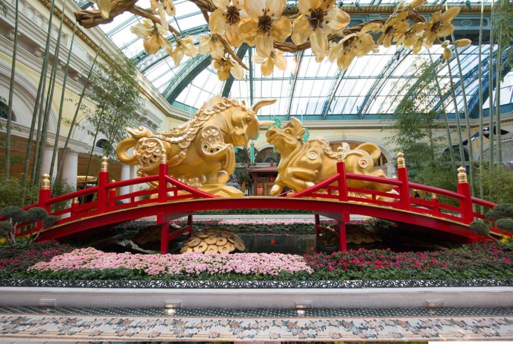 百乐宫2021金牛年「爱的季节」