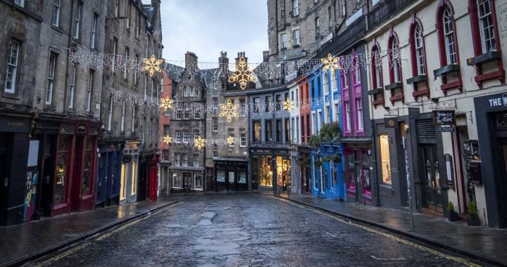 英国实施第三次全国封城娱乐场所被迫再关闭