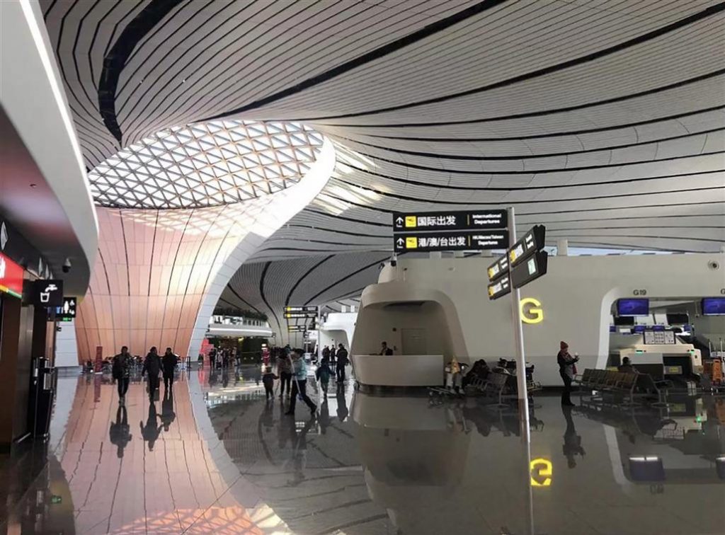 中国春节返乡潮在即提倡「就地过年」避疫