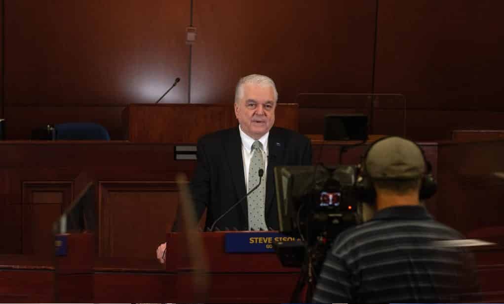 内华达州州长西索拉克发表咨文