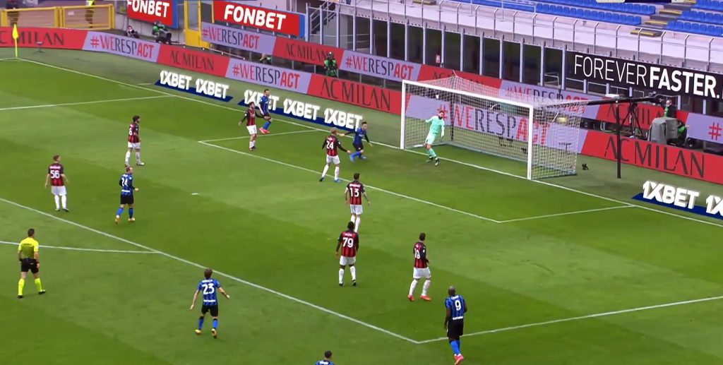 AC米兰主场比赛可见FonBet品牌推广