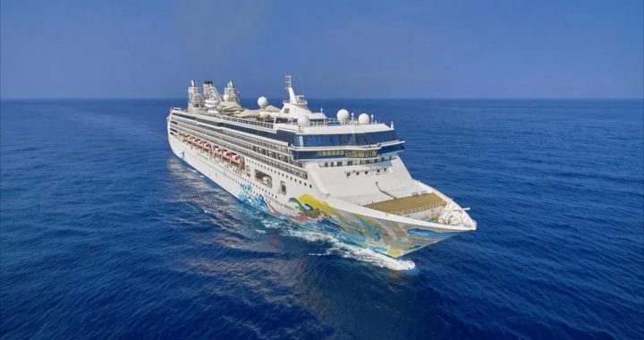 云顶旗下星梦邮轮探索梦号