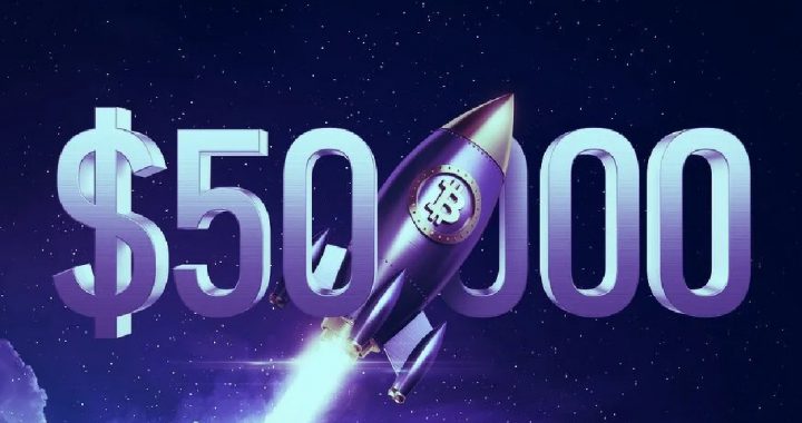 比特币首破5万美元