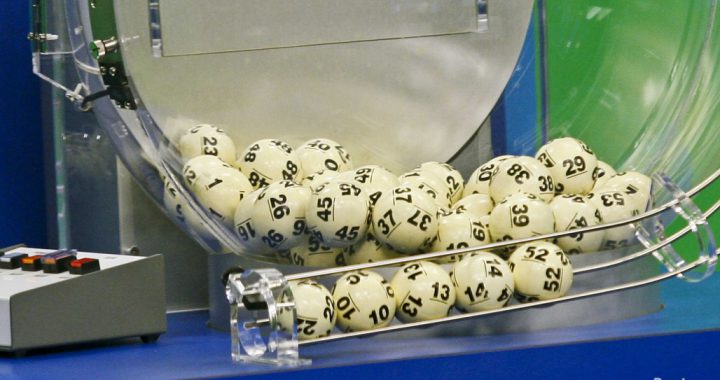 美国强力球15.6亿彩票巨奖诞生