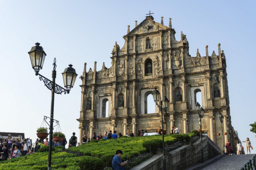 澳门人大和政协促请恢复自由行网签