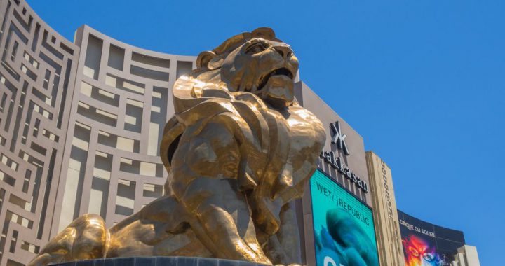 美⾼梅集团减持房地产变现12亿美元