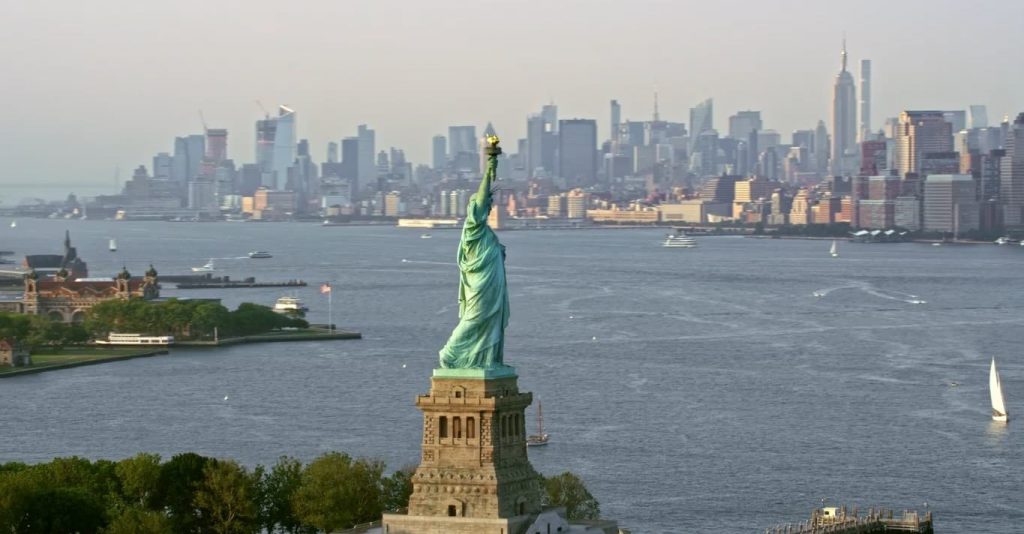 New York State legalizes online sports wagering