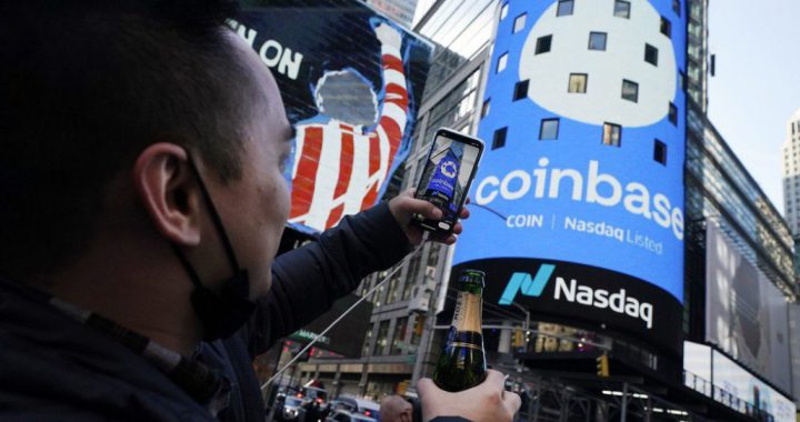 Coinbase上市首日获得850亿美元估值