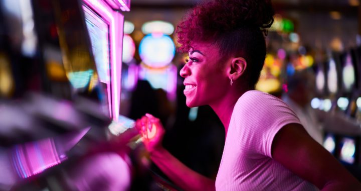 英政府拟扩大博彩利润教界联署关注危害未成年