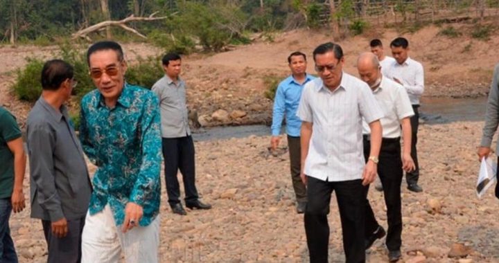 赵伟访问老挝南部省