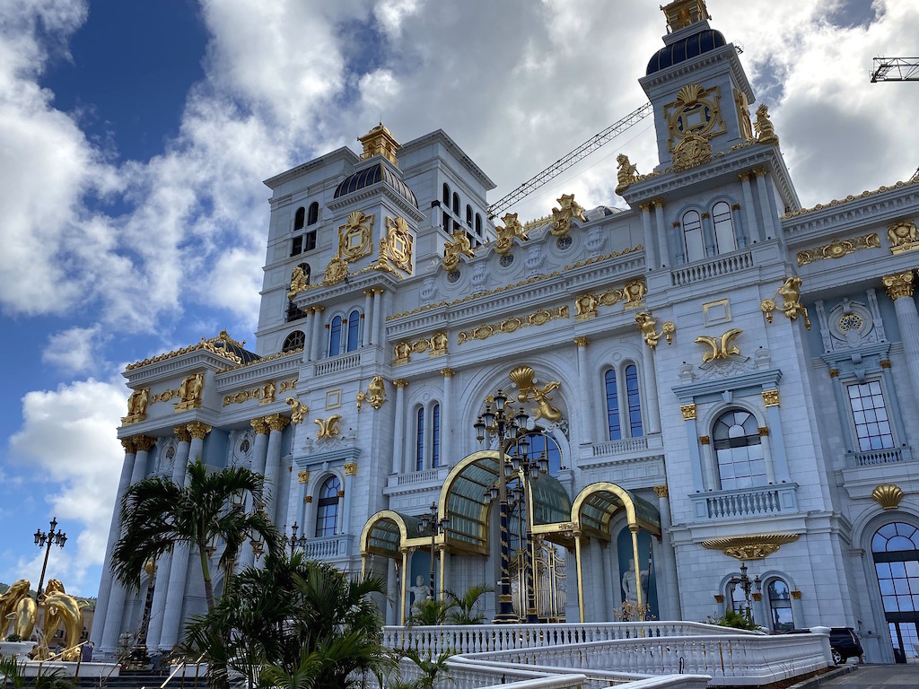 博华太平洋旗下于塞班岛的旗舰项目博华皇宫