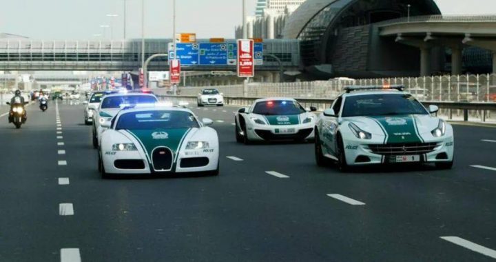 迪拜警方又有新警用车阵容亮相