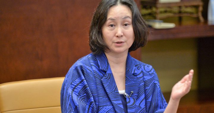 何超琼接受新加坡媒体专访