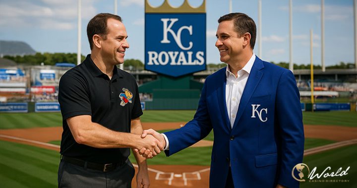 堪萨斯城皇家队与 Underdog 宣布在密苏里州获得体育博彩市场准入的合作发布场景