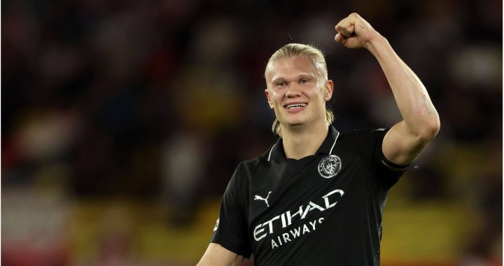 欧冠小组赛曼城客场2-2摩纳哥 哈兰德梅开二度庆祝瞬间