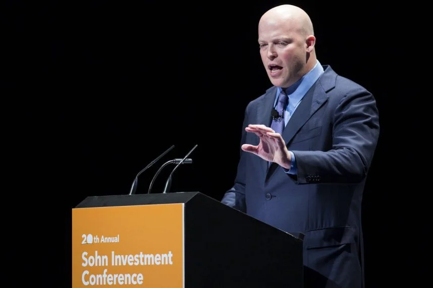 Corvex Management创始人基思·迈斯特(Keith Meister)是美高梅国际酒店集团(MGM Resorts International)的董事会成员之一。美高梅国际酒店集团是第三季度被对冲基金减持的赌场股票之一