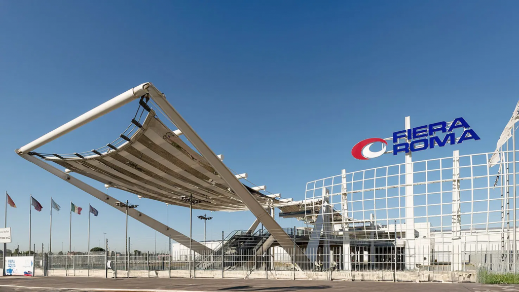 罗马展览中心Fiera Roma外观与标识，SiGMA中欧2025举办场地全景